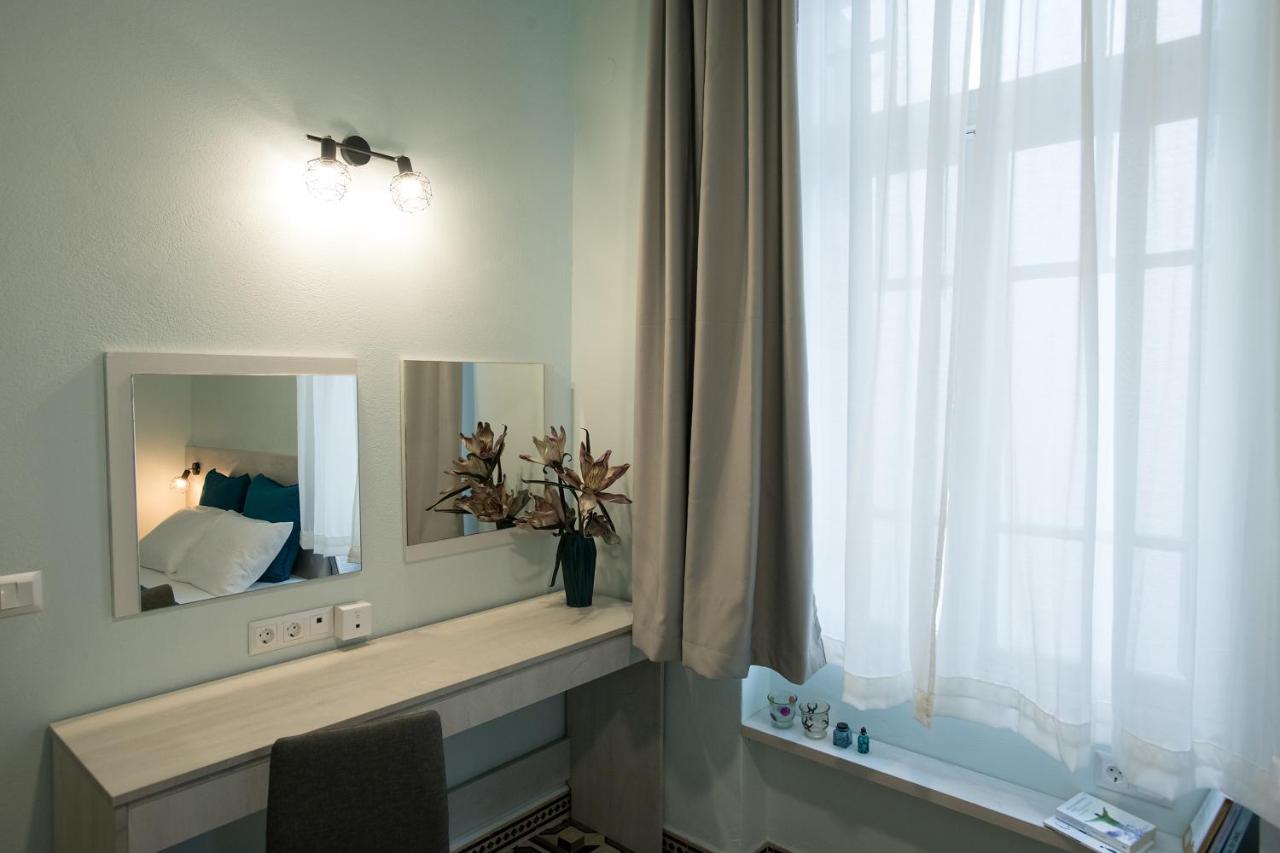 The Blue Apartment In The Heart Of Heraklion 外观 照片